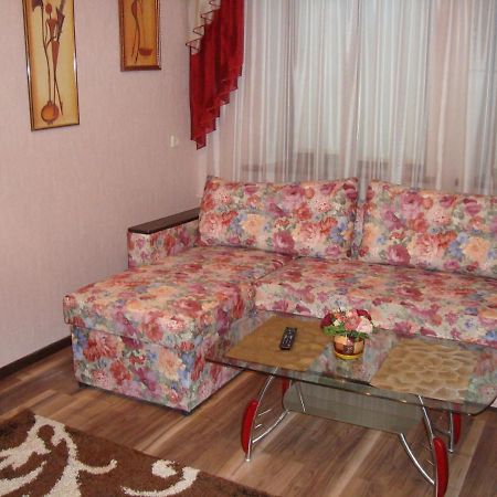 Apartment Center Lux On Ukraine Moll Zaporizhia Екстериор снимка